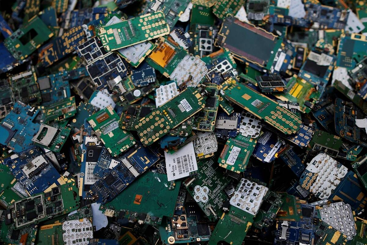 Los argentinos generan unos 8,7 kilos de equipos electrónicos en desuso, de acuerdo al reporte elaborado por la Asociación GSMA y el BID con datos de la Universidad Naciones Unidas