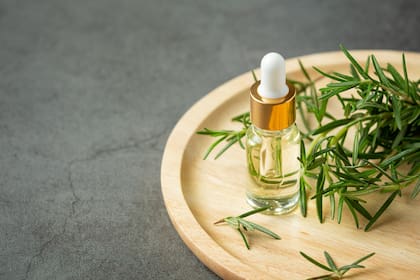 Los aromatizantes naturales de ambientes se pueden generar con pocos ingredientes