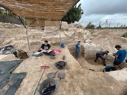 Los arqueólogos trabajaron ocho años para poder descubrir y exponer 1300 metros cuadrados de termas romanas