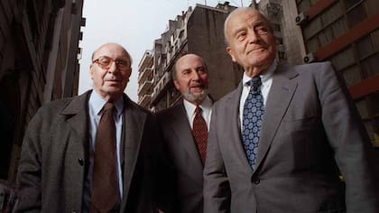 Los arquitectos Clorindo Testa y Mario Roberto Álvarez en 1999