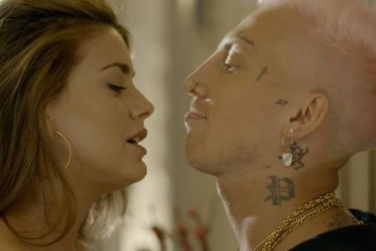 Los artistas grabaron juntos la canción "El regalo"