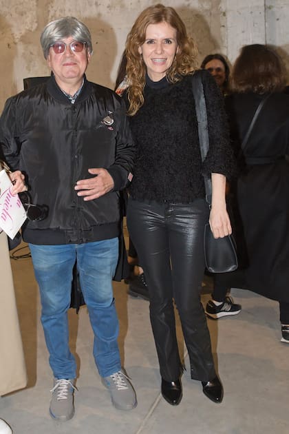 Los artistas plásticos Benito Laren y Karina El Azem acompañaron a su amiga Amalia.
