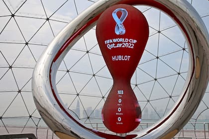 Los asistentes al Mundial de Qatar 2022 deberán instalar dos aplicaciones oficiales en forma obligatoria; una para gestionar la entrada a los estadios, y otra para hacer seguimiento de Covid-19
