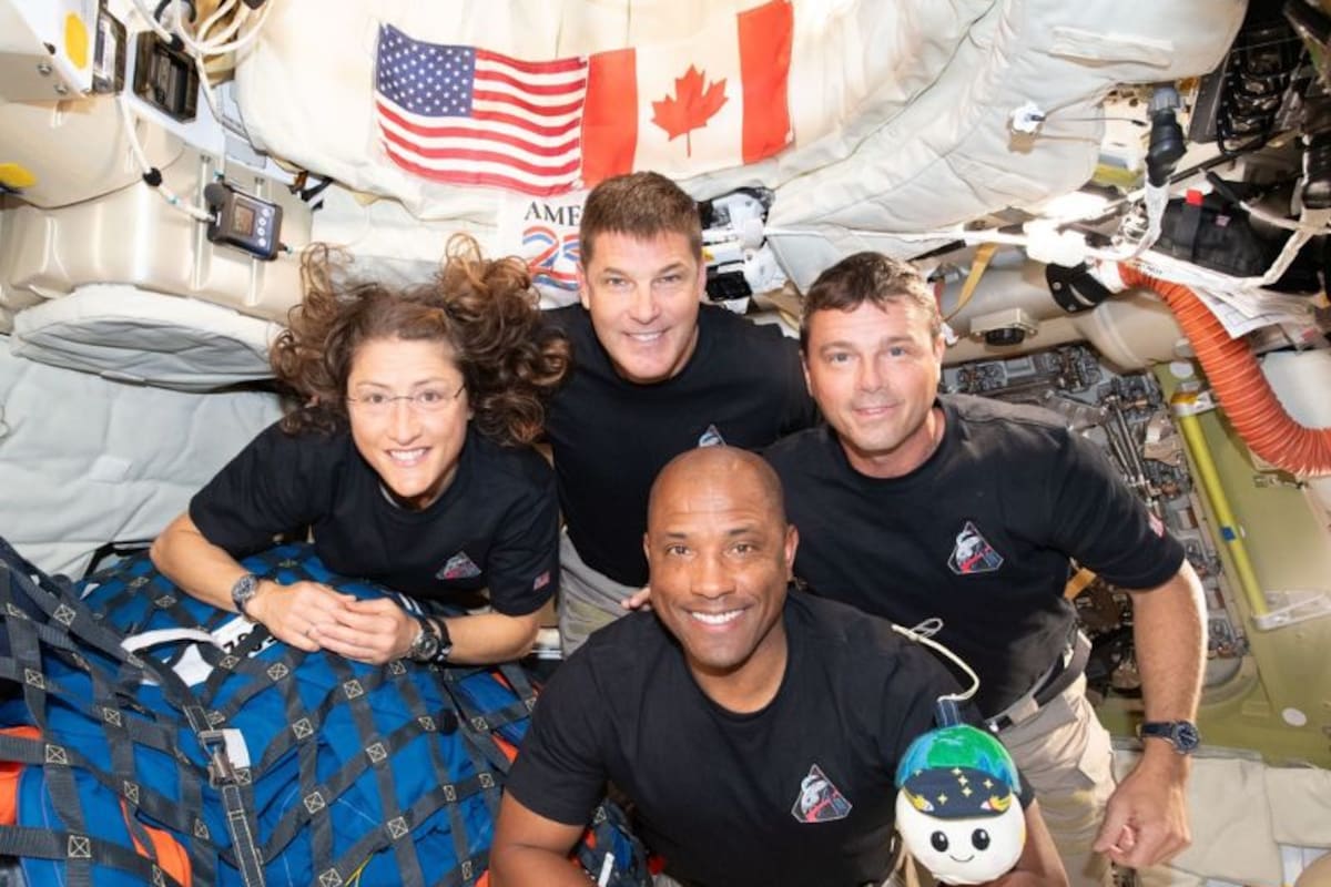 Los astronautas de Artemis II