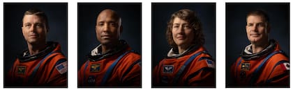 Los astronautas de la NASA Reid Wiseman, Victor Glover, Christina Koch y el astronauta de la CSA (Agencia Espacial Canadiense) Jeremy Hansen estarán a bordo para poner a prueba los sistemas de soporte vital de Orion en el hostil entorno del espacio (Foto: Gentileza NASA)