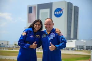 Los astronautas de la nave aún se encuentran en la Estación Espacial Internacional
