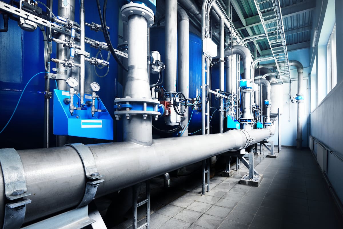 Los atacantes informáticos aprovecharon las vulnerabilidades en los sistemas informáticos de la planta potabilizadora de Oldsmar e intentaron alterar los niveles de soda cáustica a niveles tóxicos