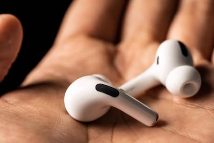 Los auriculares podrían afectar la salud (Foto: iStock)