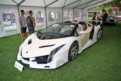 Los autos de lujo confiscados a Teodorin Nguema Obiang, el hijo del presidente de Guinea Ecuatorial, y que se subastaron por US$27 millones