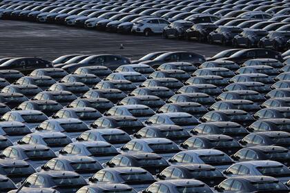 Los autos Honda Outging están estacionados en los muelles de Southampton en Southampton, en la costa sur de Gran Bretaña, el 11 de diciembre de 2020