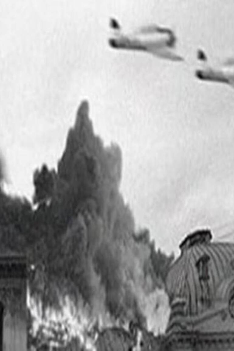 Los aviones de la Marina bombardearon la Casa Rosada y la Plaza de Mayo con la intención de matar a Juan Domingo Perón el 16 de junio de 1955