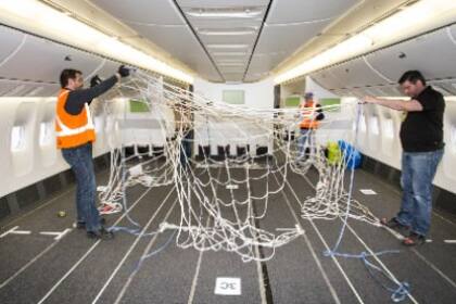 Los aviones de pasajeros se adaptaron, en muchos casos, para cargar más.