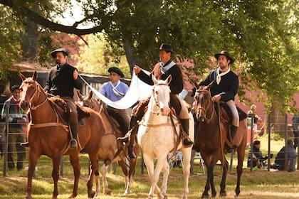 Los Baguales desfilarán en los festejos del 25 de mayo en Roque Pérez