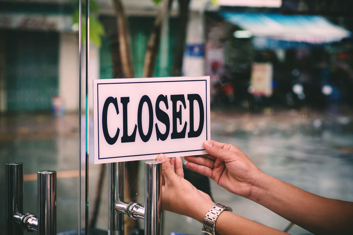 Los bancos permanecerán cerrados el 19 de junio. Foto: Freepik