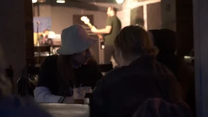 Los bares, restaurantes y clubs vuelven a abrir en Odesa