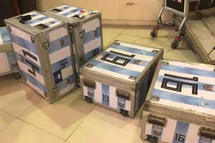 Los baúles de la utilería de la AFA donde estaba la mercadería