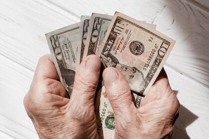 Los beneficiarios del SSI recibirán dos pagos en mayo, pero ninguno en junio. Foto: Canva