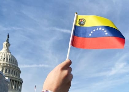 Los beneficiarios del TPS que recibieron un EAD el 5 de febrero de 2025 o antes, aun conservan su autorización de empleo hasta el 2 de octubre de 2026