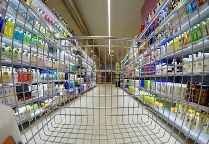 Los beneficiarios reciben cupones para la compra de alimentos. Foto: Pixabay