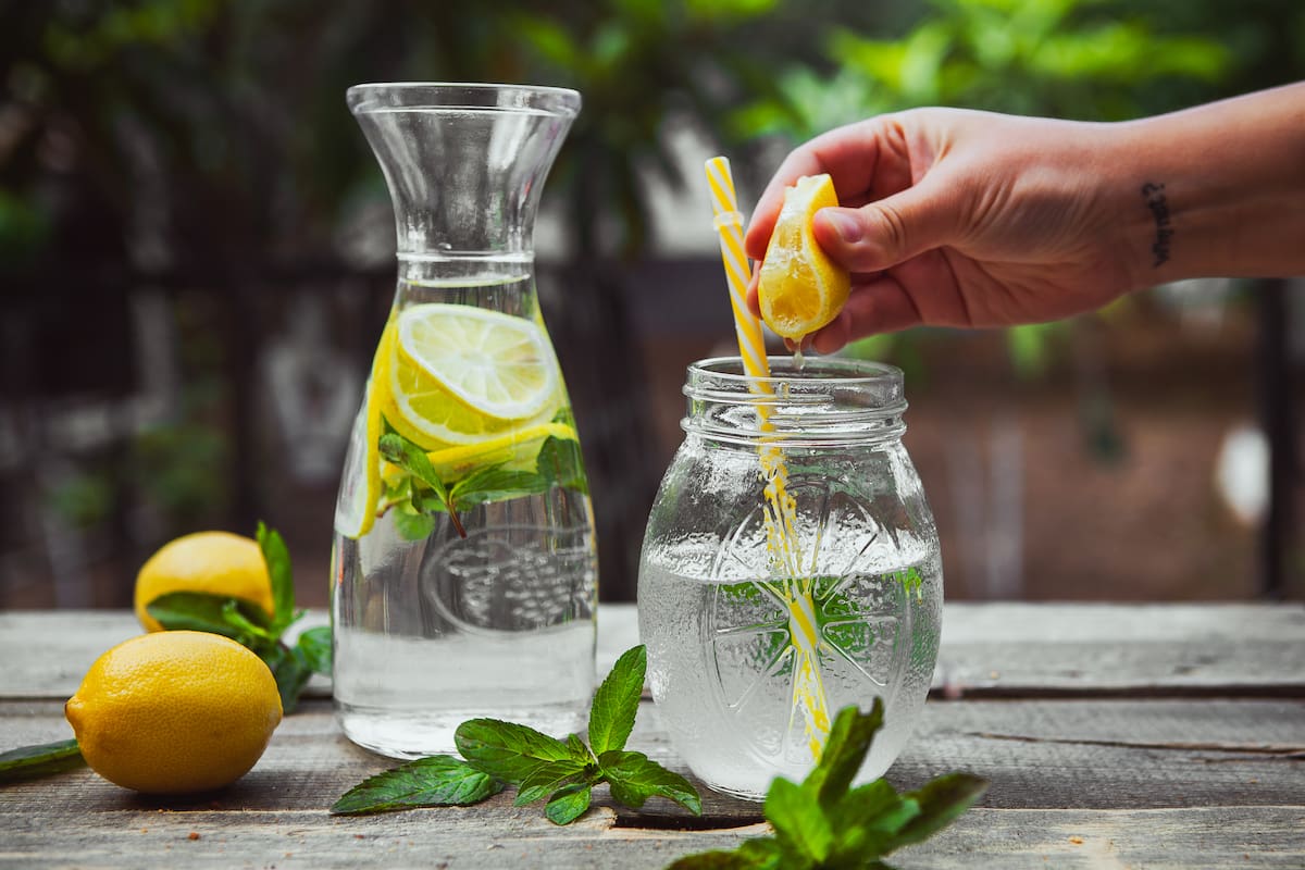 Los beneficios de consumir esta bebida natural por las mañanas