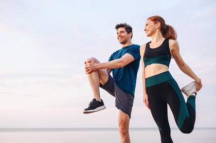 Los beneficios del ejercicio para inducir el sueño suelen provenir de actividades aeróbicas moderadas, como caminar, trotar o andar en bicicleta