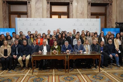 Los bloques legislativos del PJ pidieron por la libertad de Cristina Kirchner