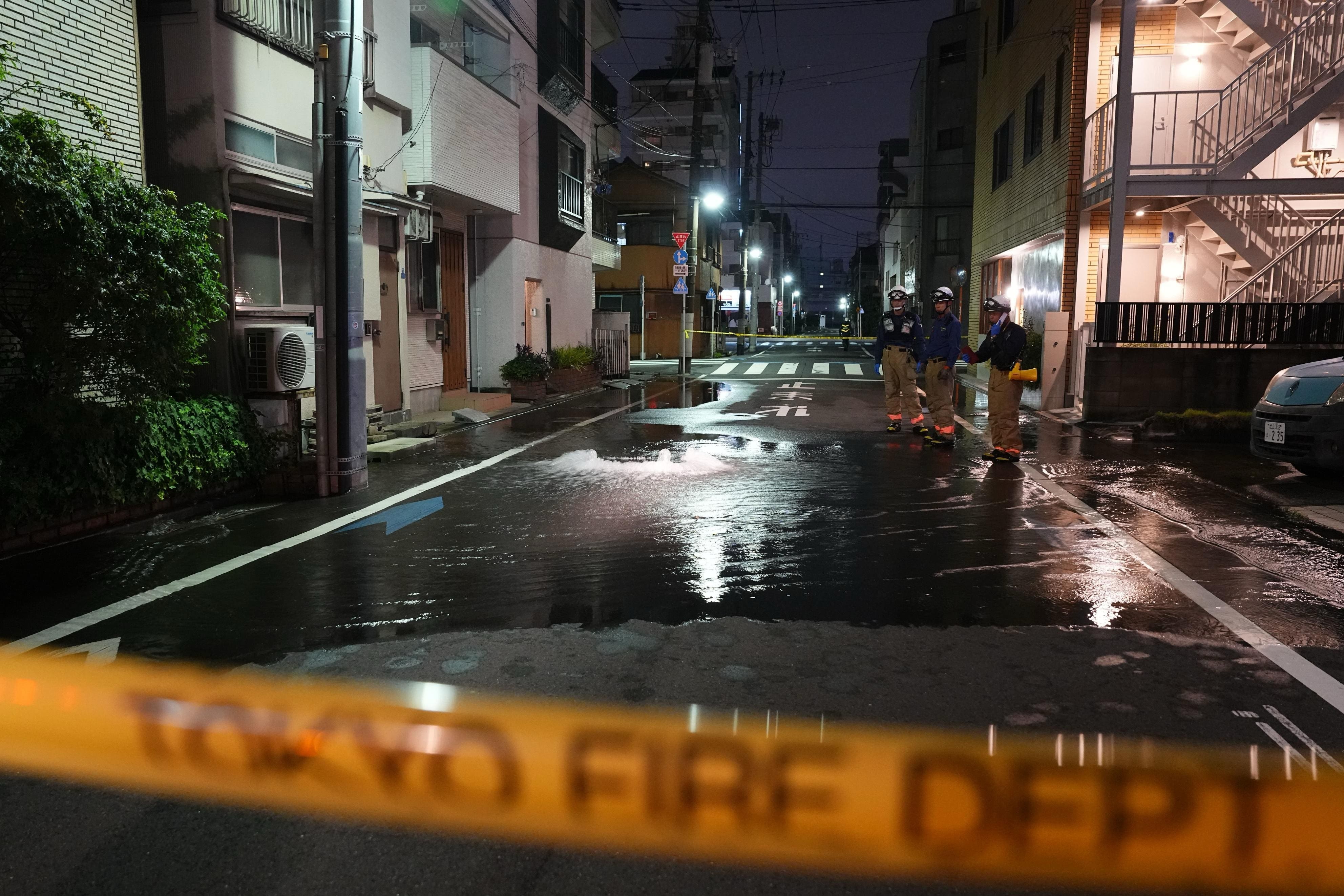 Un terremoto de magnitud 5 , 9 sacudió Tokio y dejó más de 30 heridos en Japón