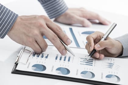 Los bonos dolarizados en las partes corta y media de la curva y las Lebac, entre las opciones preferidas