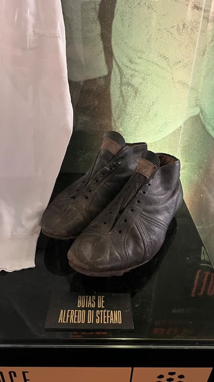 Los botines que alguna vez usó Alfredo Di Stéfano