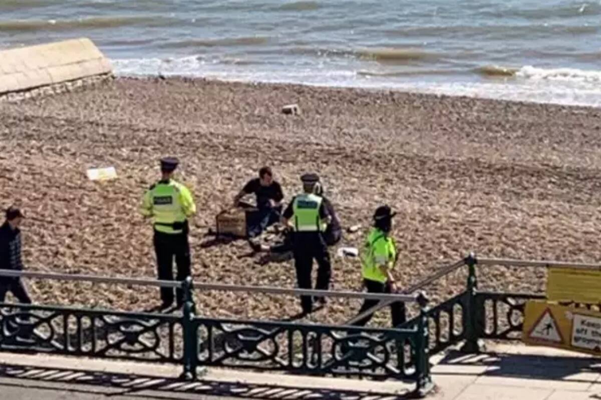 Los británicos no siguen las recomendaciones de quedarse en sus hogares. Fuente: Twitter.