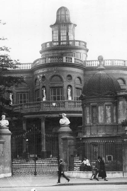 Los caballeros de la noche planificaron hacer llegar la carta extorsiva al Palacio Miró