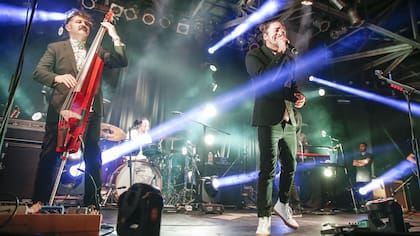 Los Café Tacuba hizo bailar a todos en el Konex