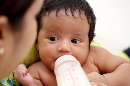 Los cambios propuestos ponen más énfasis en la población con vulnerabilidades y la búsqueda activa de las embarazadas sin controles médicos para reducir la mortalidad y la malnutrición materno infantil