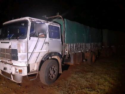 Los camioneros que transportan soja no declarada buscan rutas alternativas para evitar controles fiscales