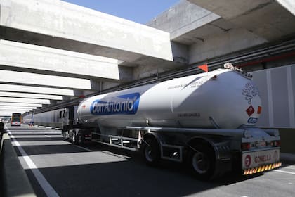 Los camiones irán bajo trinchera