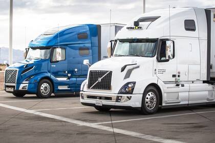 Los camiones sin chofer de Uber, como los de Google, comenzará a circular por las rutas estadounidenses