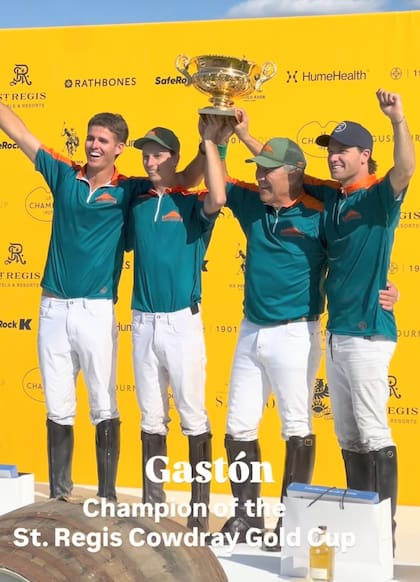 Los campeones de la Copa de Oro: Cruz Heguy, Beltrán Lauhlé, Jean Paul Luksic y Gonzalo Ferrari