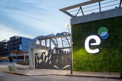 Los canales oficiales de Edenor para hacer un reclamo por falta de suministro