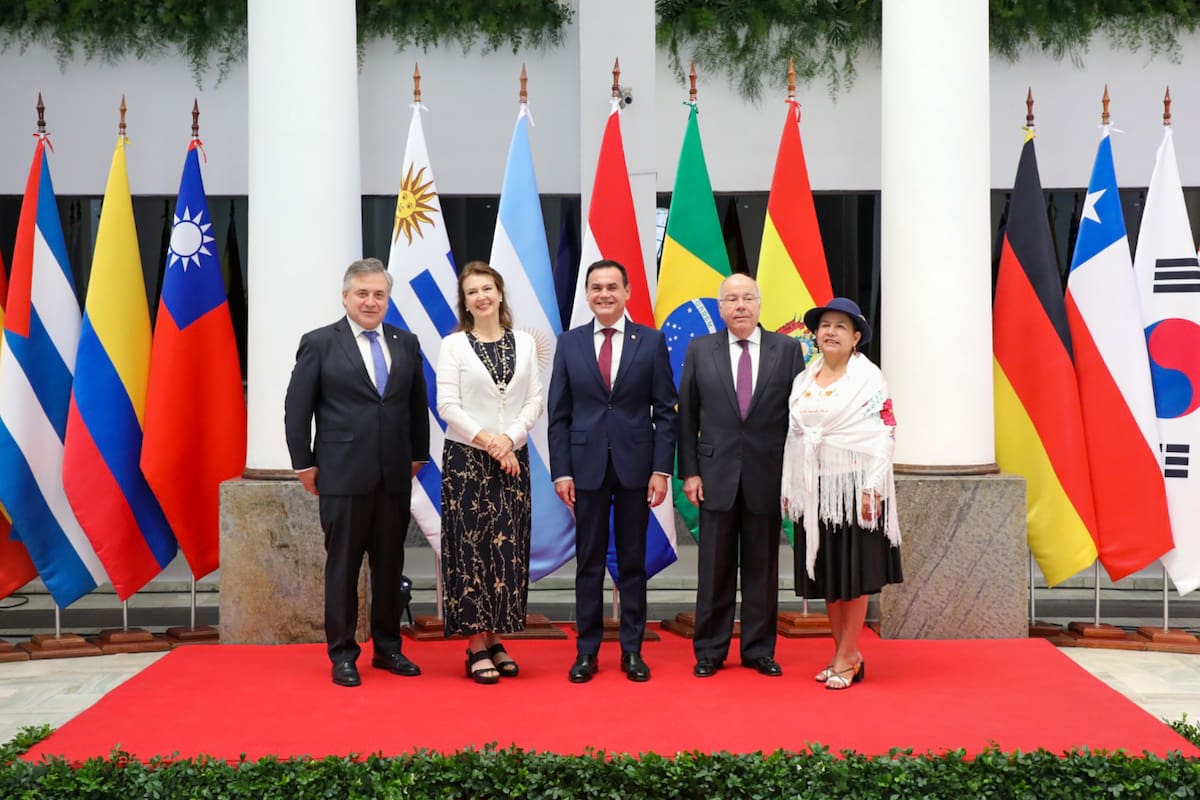 Los cancilleres del Mercosur más Bolivia, en Asunción.