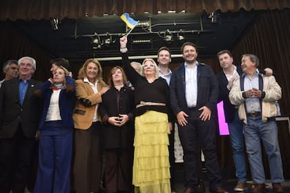 Los candidatos a diputados y senadores de Elisa Carrió en las elecciones nacionales de 2025 quedaron afuera del Congreso y marcaron un retroceso histórico de la Coalición Cívica