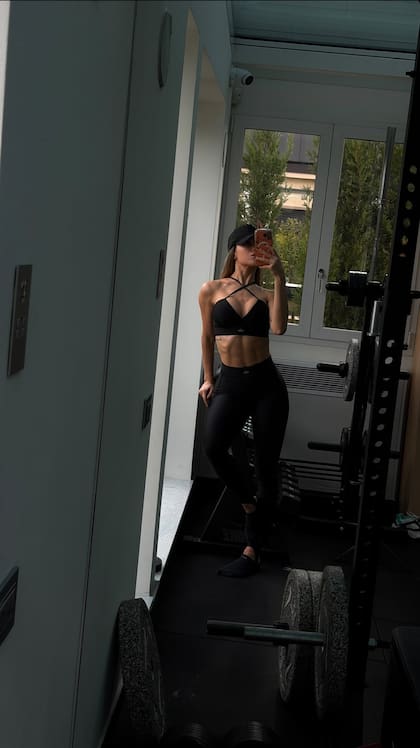 "Los carbohidratos son una de nuestras principales fuentes de energía y no hay ningún motivo para tenerles miedo, chicas", dijo Gandolfo (Foto: Instagram @agus.gandolfo)