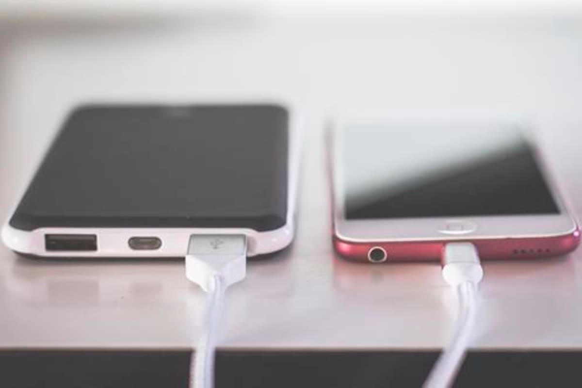 Los cargadores podrían quedar atrás con este sistema inalámbrico que funciona a una distancia de 30 metros