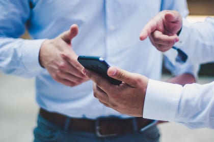 Los celulares pueden recalentarse por distintas razones, pero casi siempre tiene que ver con una sobrecarga del procesador