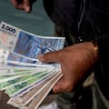 El gobernador apeló otra vez a las cuasimonedas y emitió unos $4000 millones de “Chachos”