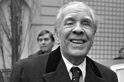 Los challenge que están de moda, ahora con un cuento, un poema o una frase de Borges