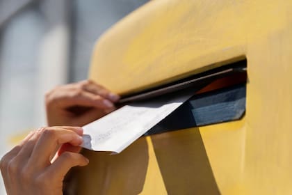 Los cheques en Nueva York se entregarán por correo postal y no será necesario realizar ningún trámite adicional para reclamarlos