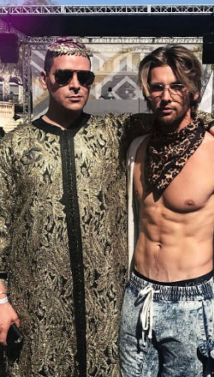 Los chicos también se lookean para la ocasión