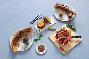 Churros: “los españoles son finitos, largos, crocantes y se sumergen en chocolate espeso”