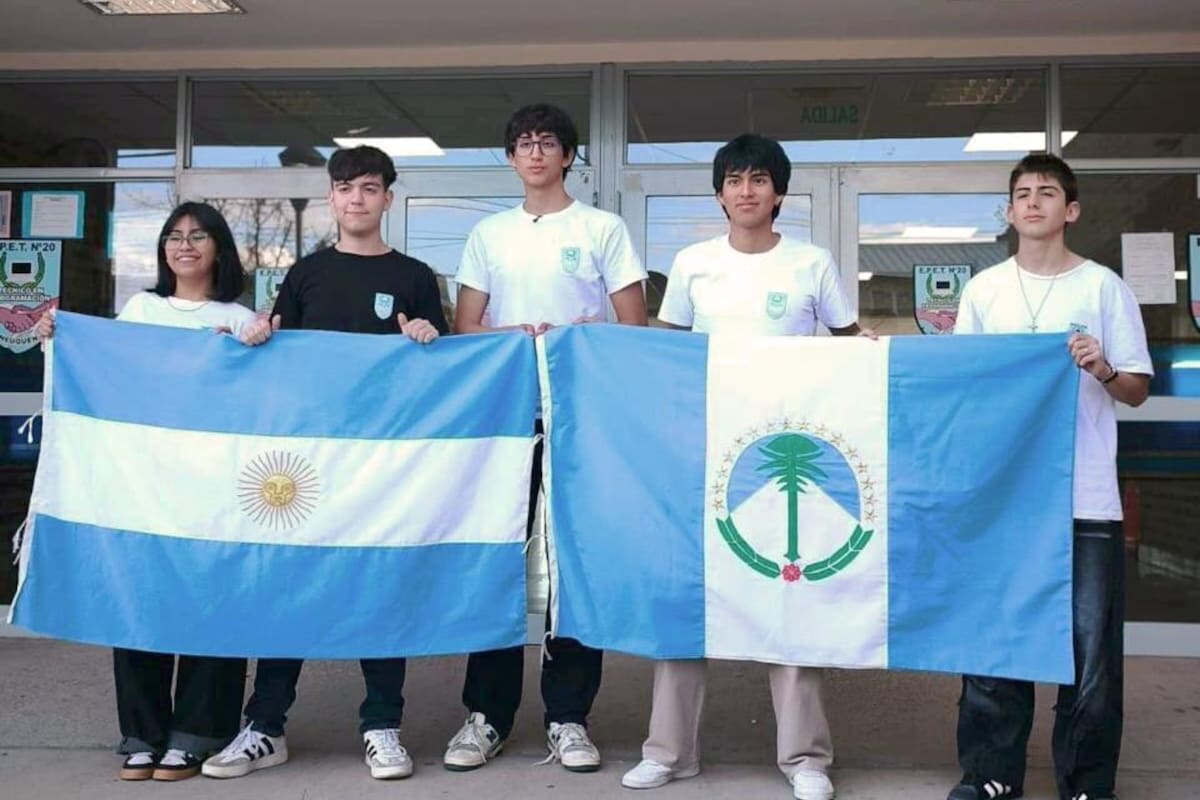 Los cinco estudiantes del EPET Nro 20 de Neuquén que representarán a la Argentina en una competencia internacional de robótica