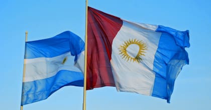 Los ciudadanos cordobeses eligen este domingo a su intendente y vice